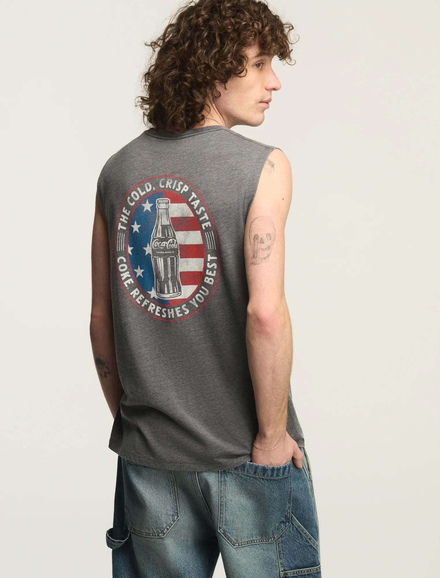 COKE_AMERICA_SLEEVLESS_TEE_001