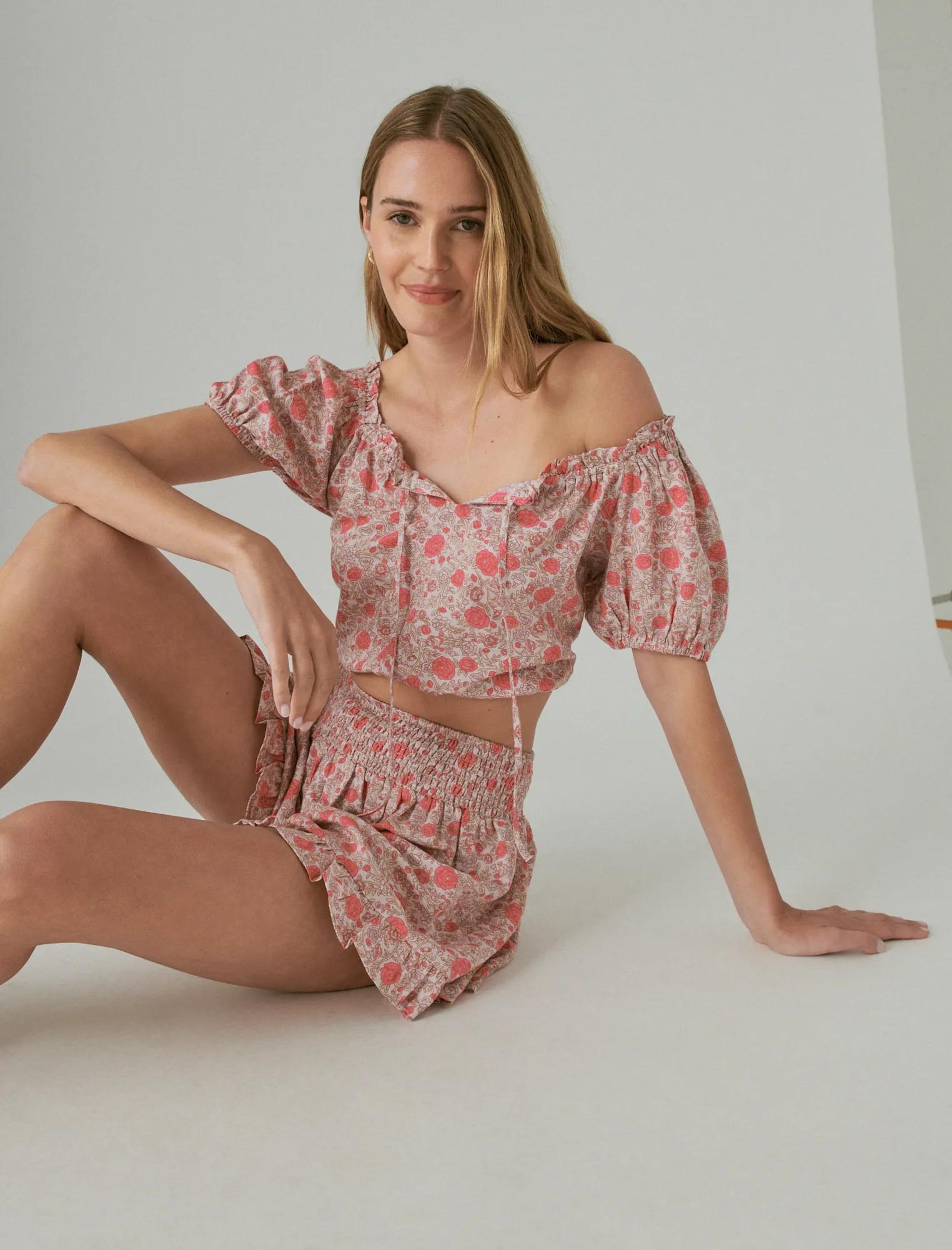 CROPPED_MATCHBACK_TOP_690