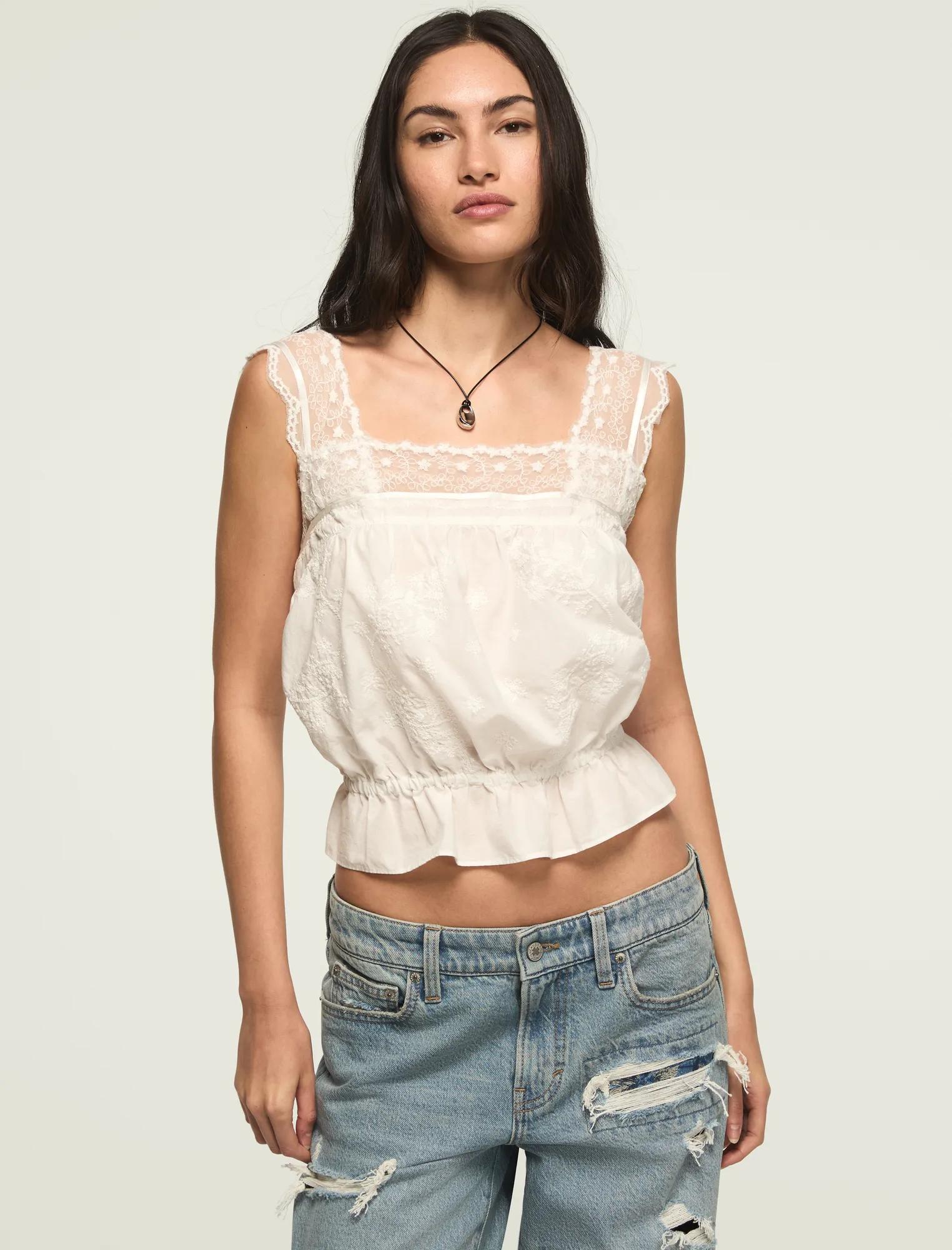EMBROIDERED_LACE_TANK_110