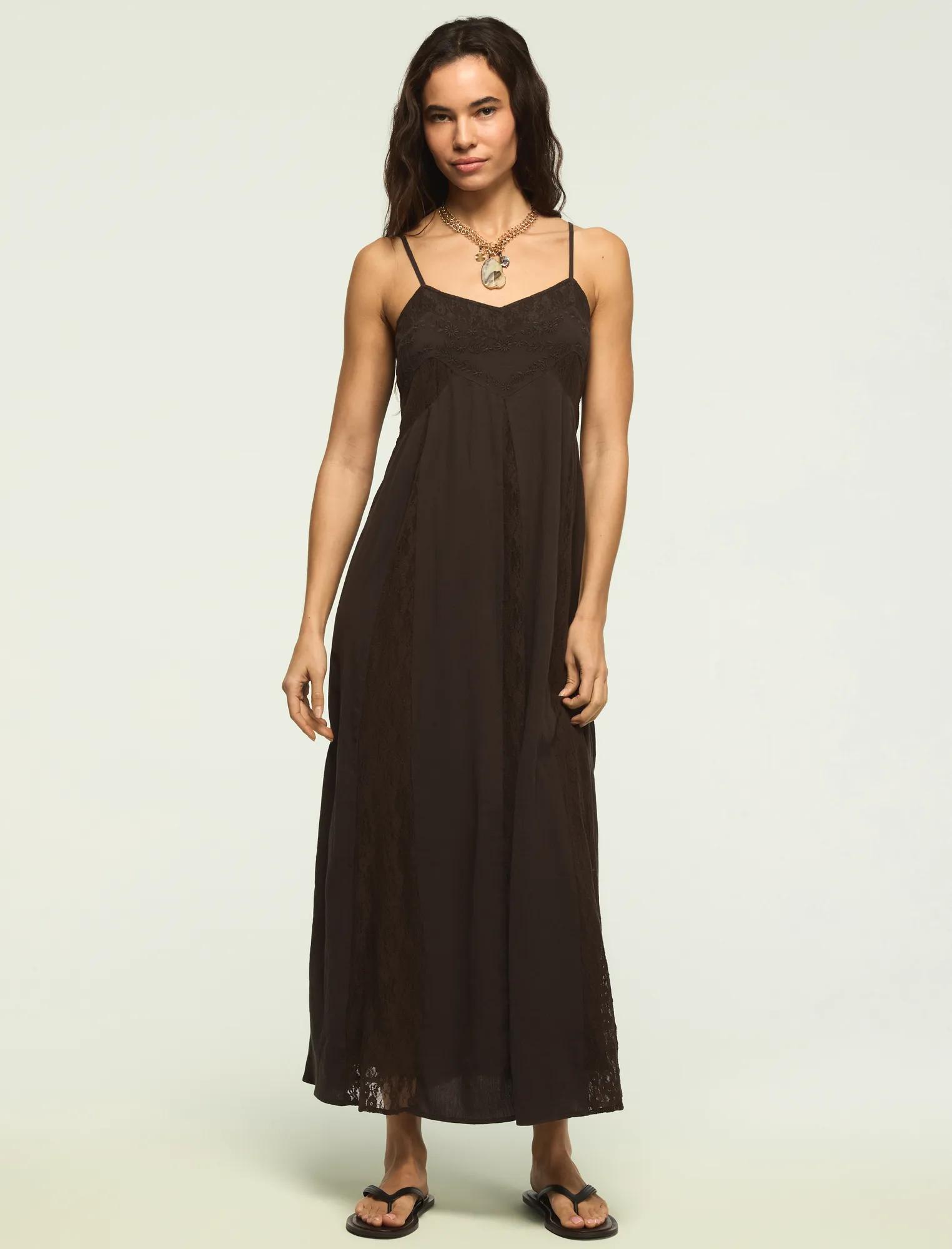 FESTIVAL_EMBROIDERED_LACE_GODET_MIDI_001