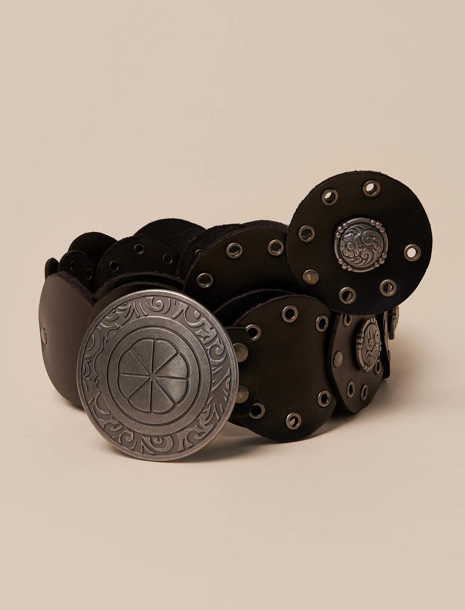 GROMMET_CONCHO_BELT_001