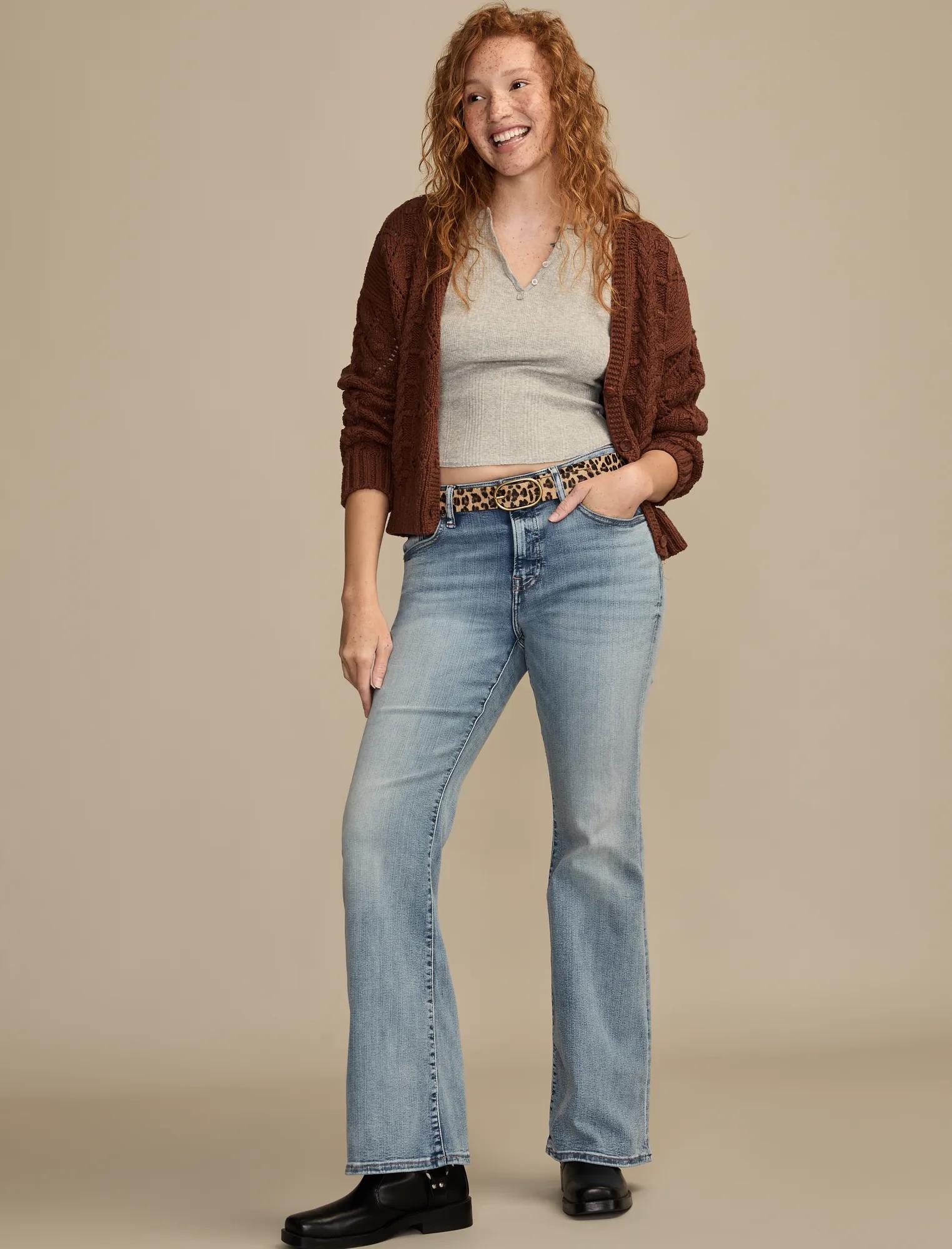 HIGH_RISE_CURVY_FLARE_440