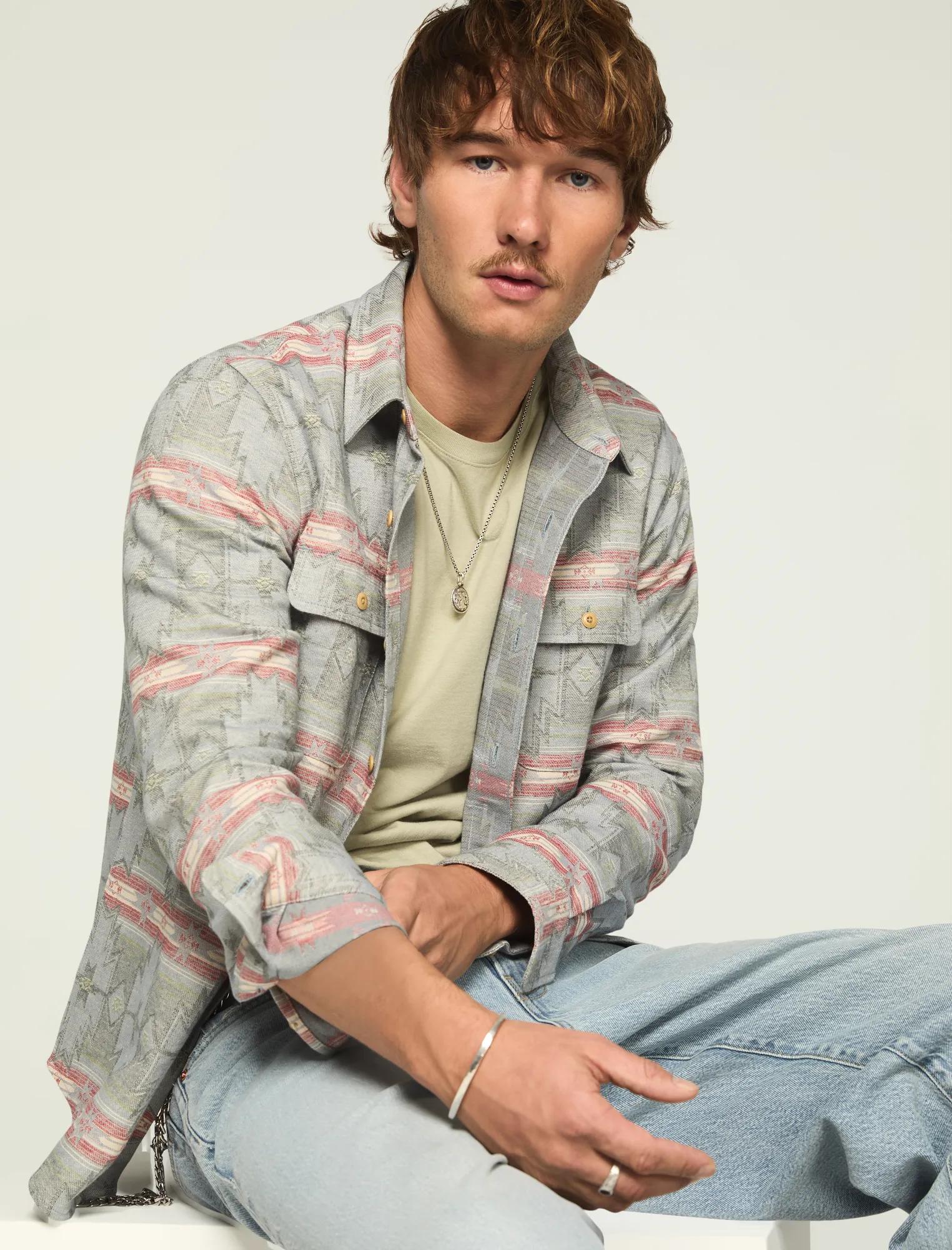 JACQUARD_HUMBOLDT_UTILITY_SHIRT_420