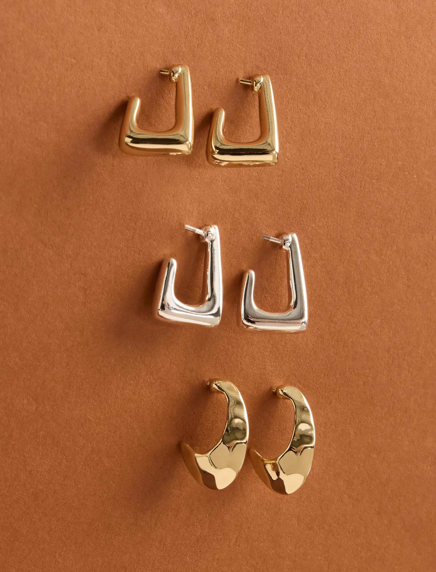 J_SHAPE_HOOP_EARRINGS_SET_760