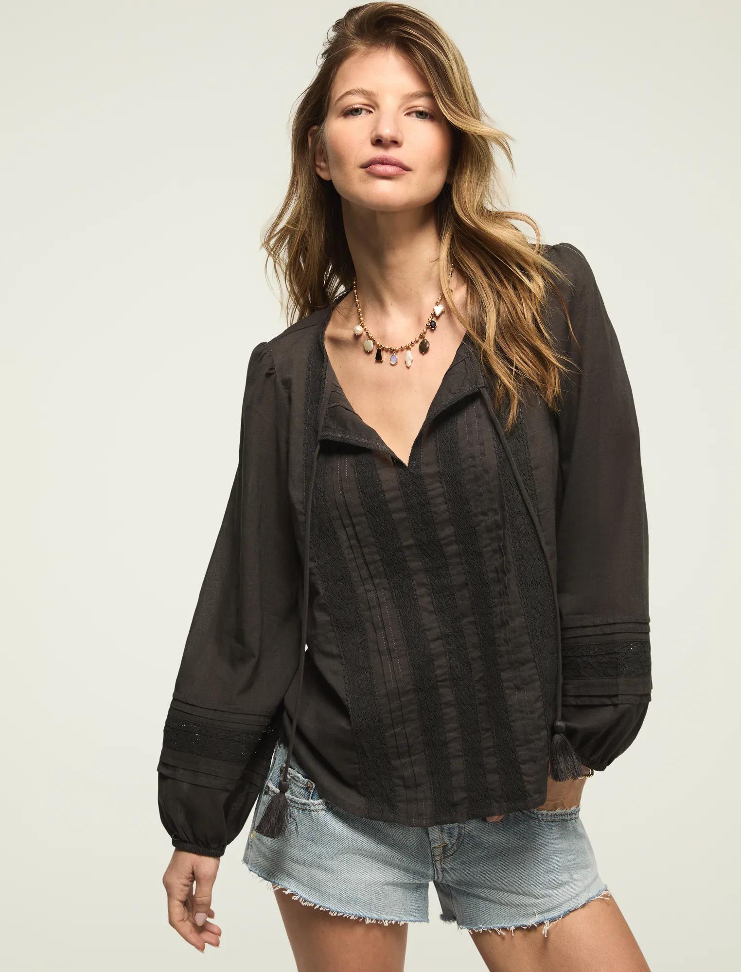 LACE_PINTUCK_PEASANT_BLOUSE_001