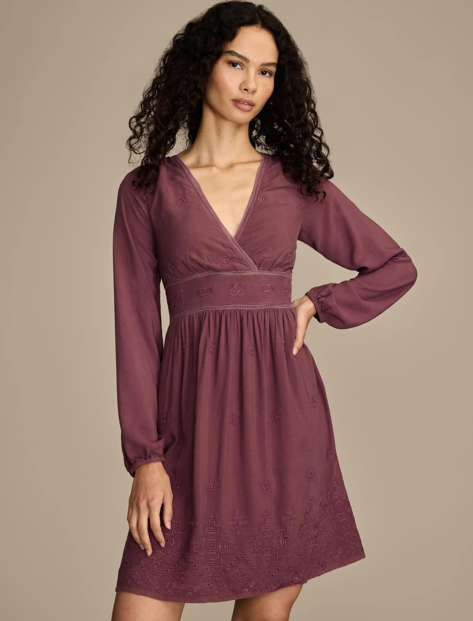 LONG_SLEEVE_CUTWORK_MINI_DRESS_220