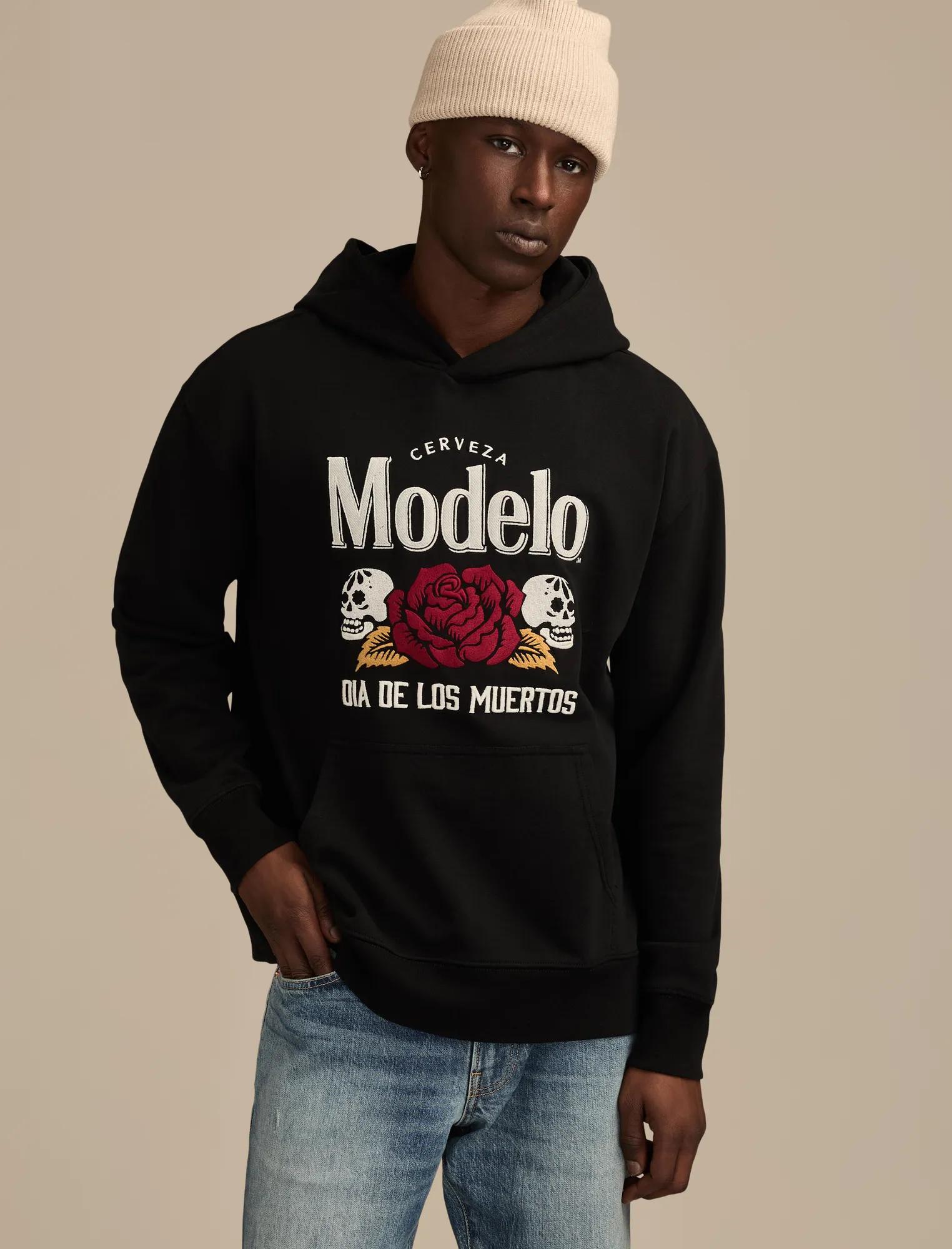 MODELO_ROSE_HOODIE_001