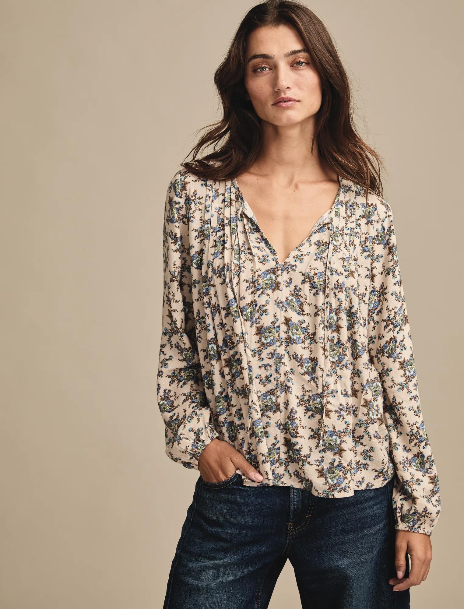 PINTUCK_FLORAL_PEASANT_TOP_540
