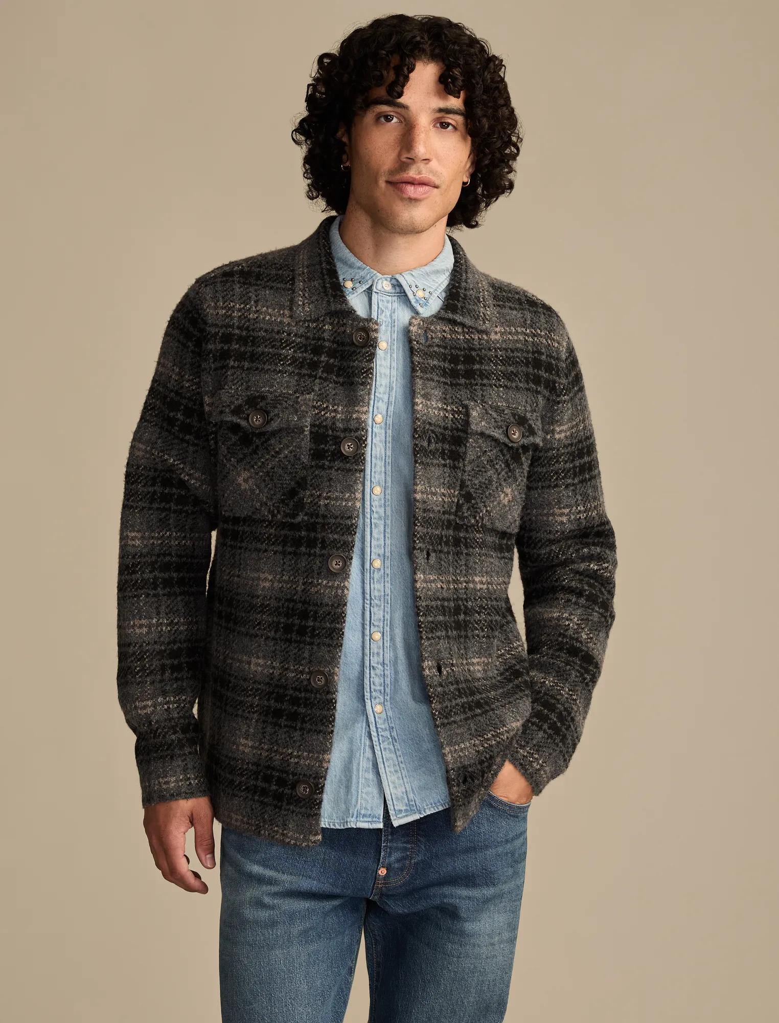 PLAID_BUTTON_DOWN_001