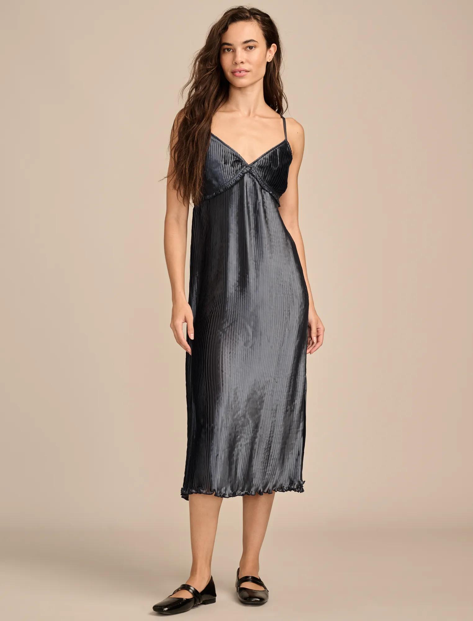 PLEATED_MIDI_DRESS_420