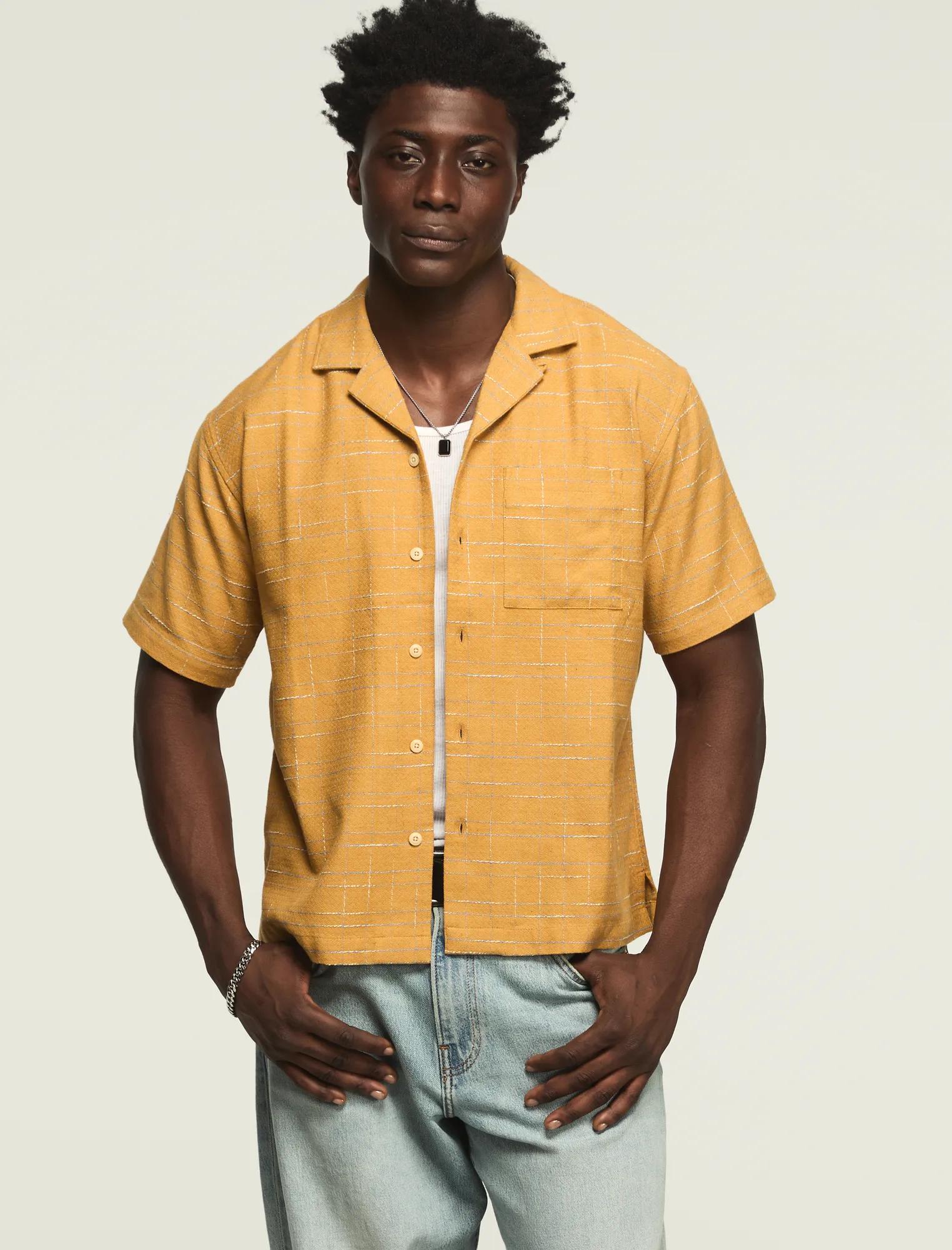 UNTUCKED_CAMP_COLLAR_SHIRT_700