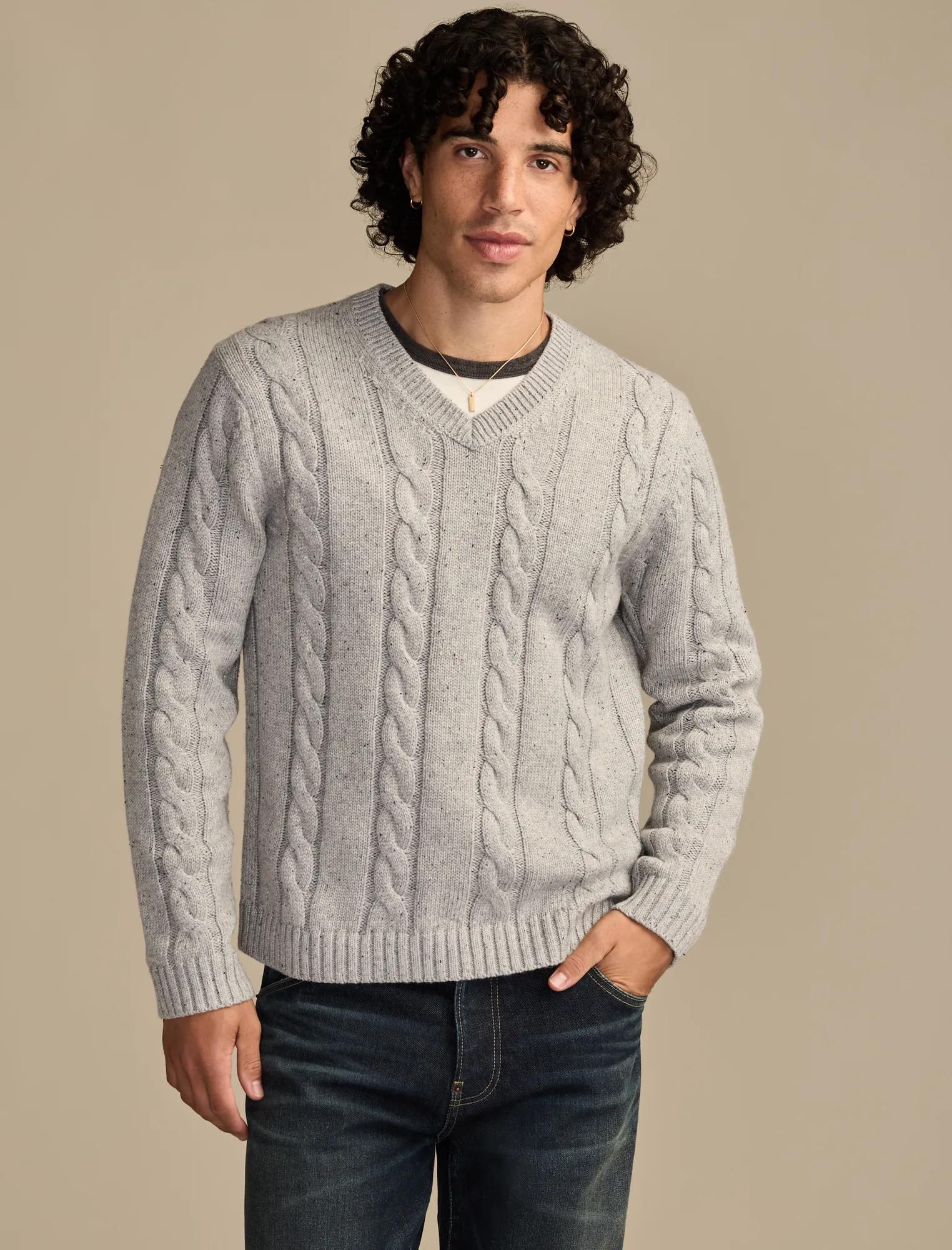 V_NECK_CABLE_SWEATER_040