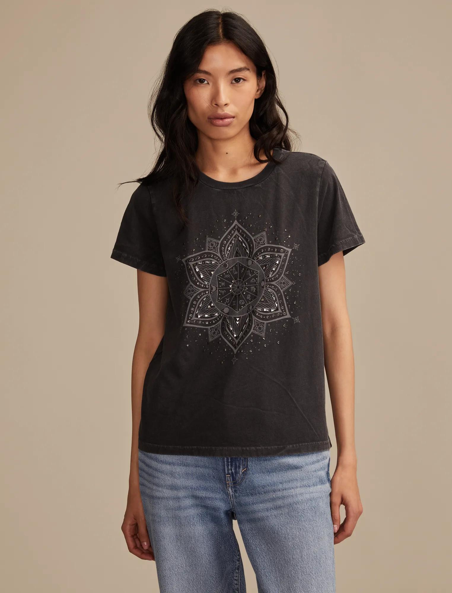 ZODIAC_STUDDED_LOTUS_001